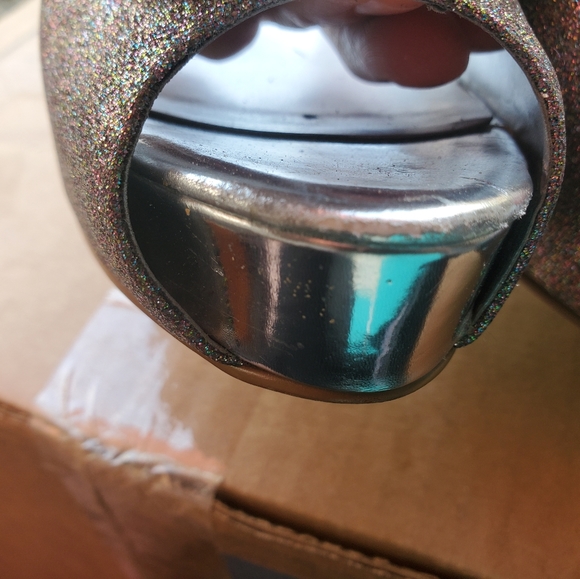 Guess alcott peep toe sandal heel size 8 silver sparkle - Picture 7 of 9